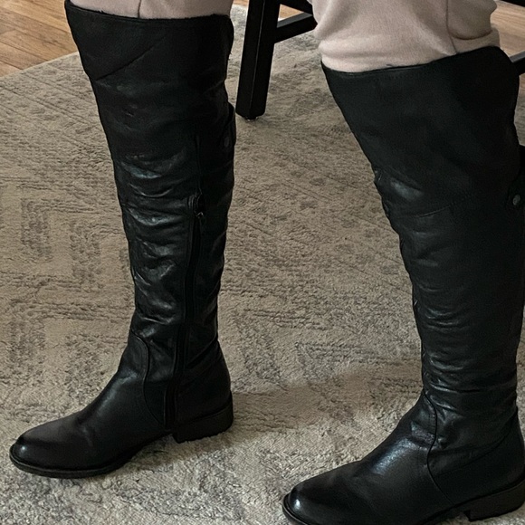 Steve Madden - Picture 2 of 4